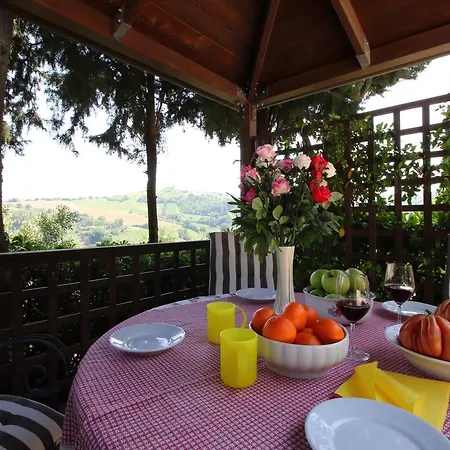 Cozy Farmhouse In Hills; With Rustic Charm Near Adriatic Sea Nyaraló *